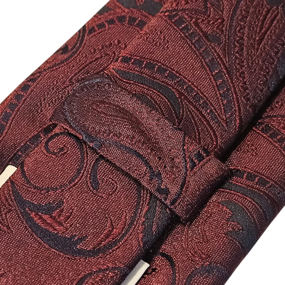 RYAN SEACREST DISTINCTION TIE